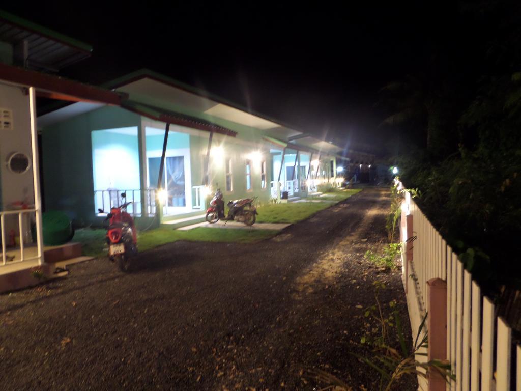 Ko Lanta 兰达特瑞彭诺威尔旅馆酒店 外观 照片