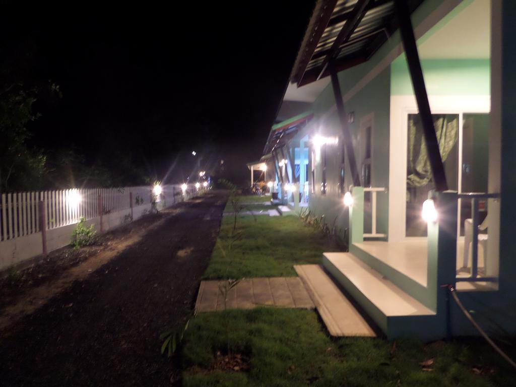 Ko Lanta 兰达特瑞彭诺威尔旅馆酒店 外观 照片